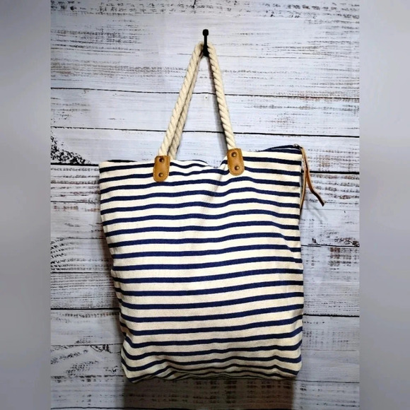 Summer Rose Striped Nautical Beach Tote with Rope Handles XL Size - Picture 3 of 7